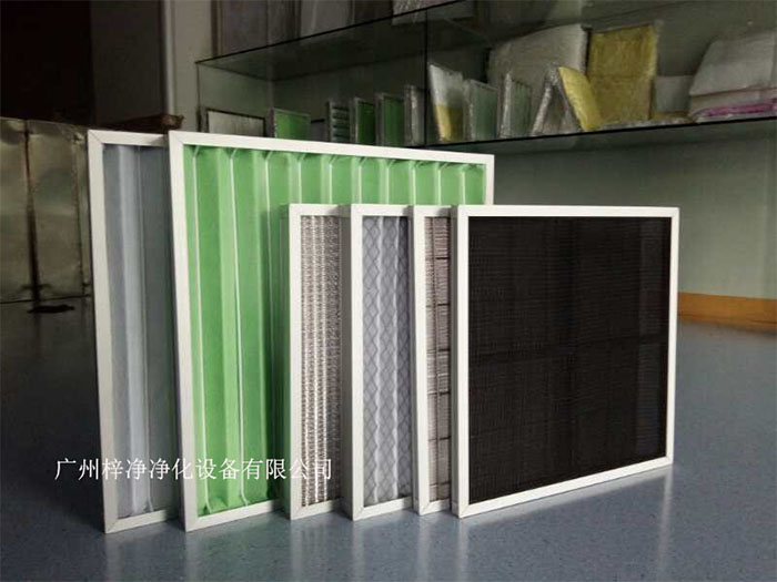 初效空氣過濾器在潔凈車間是許多高精度產(chǎn)業(yè)如半導(dǎo)體、藥品制造、生物科技等不可或缺的生產(chǎn)環(huán)境。